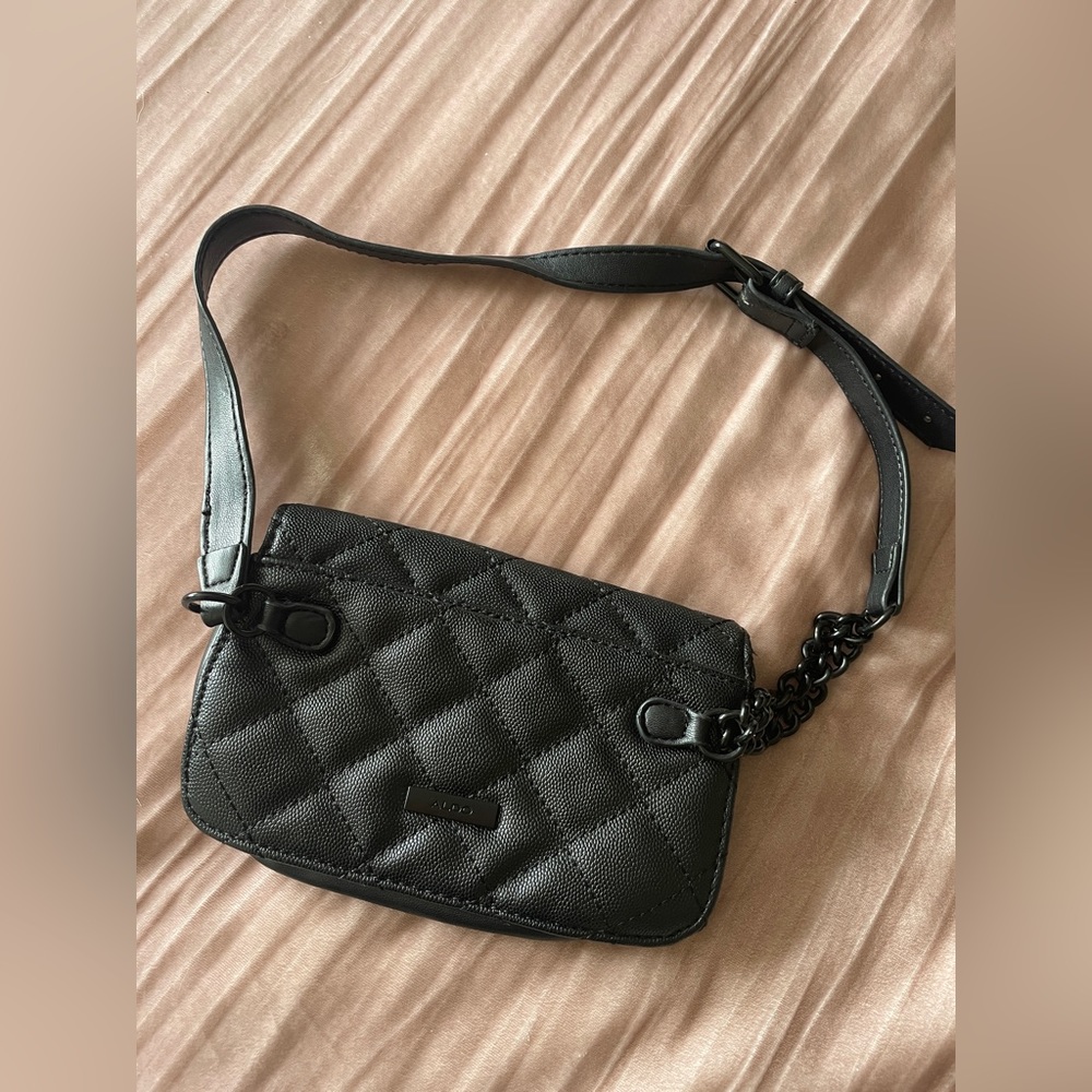 Aldo black quilted crossbody that can be worn as waist bag - Picture 2 of 5